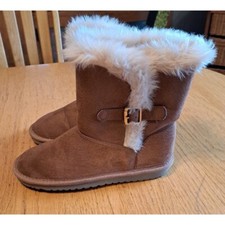 Girls the childrens place brown suede like Boots size 4