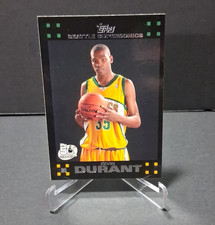 Topps 2007-08 Kevin Durant Seattle SuperSonics #112 Rookie Basketball Card. rookie card picture