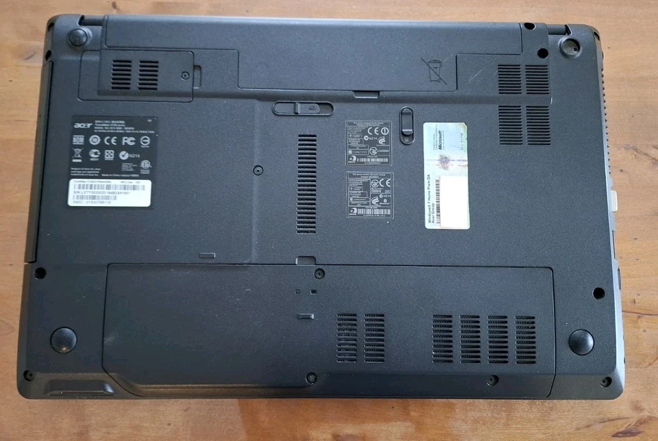 Acer Travelmate 5740 ZG,  240GB SSD, Windows 10, 15,6" LED LCD - Bild 3 von 4