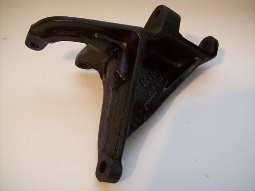 GM Chevrolet Big Block Alternator Bracket Mount Chevy BBC 454 427 396 # 354362