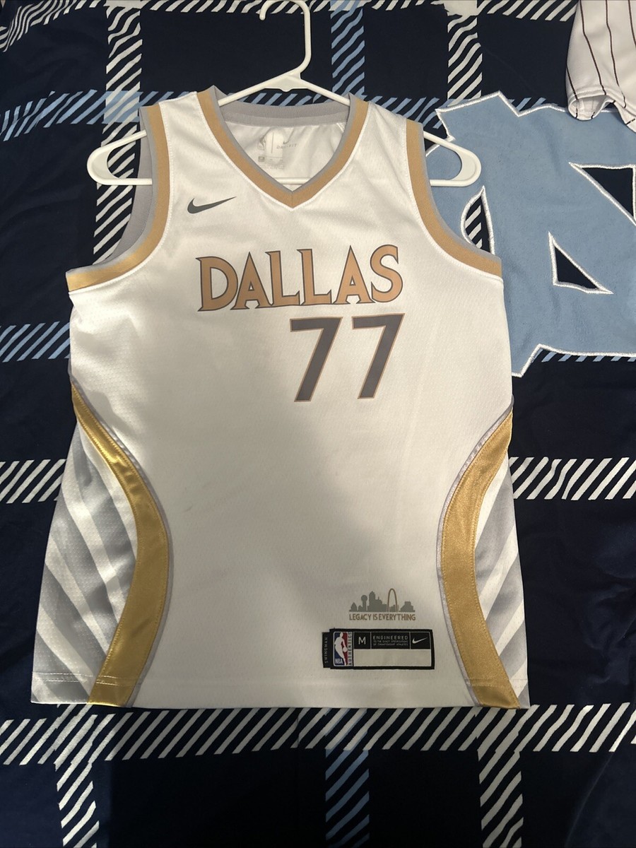 white and gold mavs jersey