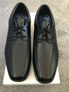 hoxton chap clarks shoes