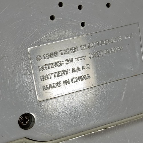 Tiger Paperboy Handheld Electronic Game Vintage 1988 LCD Working Tengen Video - Picture 6 of 8
