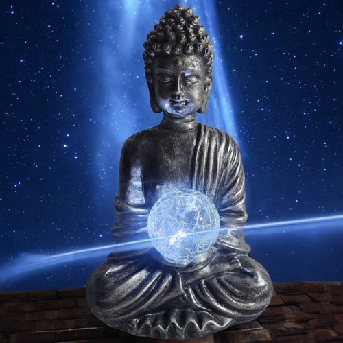 Buddha Ornamento da Giardino con Sfera di Luce LED | Statua Zen in Resina per Casa e Patio - Foto 8 di 11