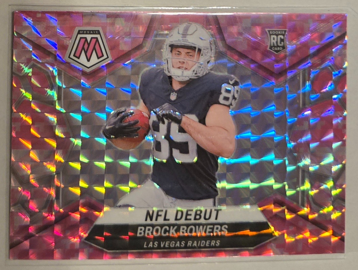 2024 PANINI MOSAIC CAMO PINK MOSAIC BROCK BOWERS RC #286