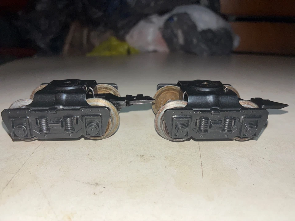 2 Marx train trucks - Image 3 of 4