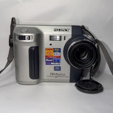 SONY Mavica MVC-FD90 1.6MP Floppy Disc Digital Camera Untested For Parts/Repair