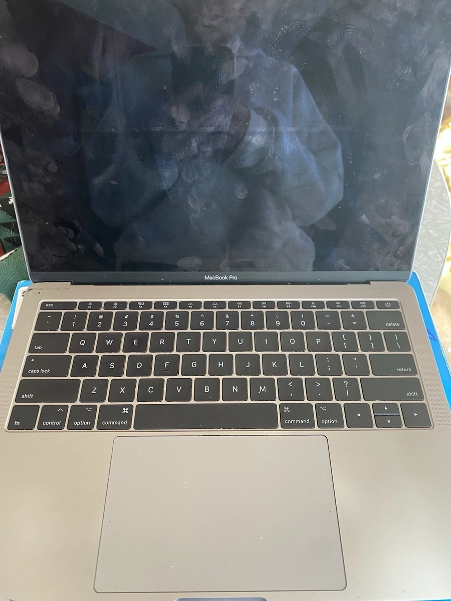 MacBook Pro 13\"　2017　i5　16/500GB　まずまず美品！ Amazon.com: Apple 2017 MacBook Pro with 2.3GHz Intel Core i5, 13
