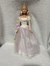 Vintage 1998 Mattel Barbie als Rapunzel , mit leuchtenden Krone