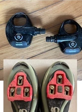 Vintage Look Clipless Road Bicycle Pedals PLC1, with cleats