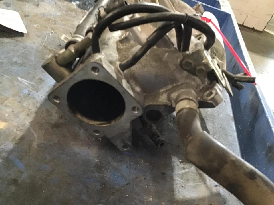 Intake Manifold Upper 2.0L Fits 98-99 SENTRA 107460 - Image 2 of 3