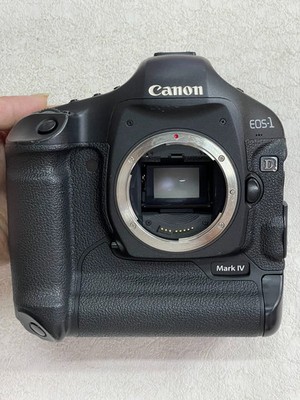 Canon EOS 1D Mark IV EOS-1DMK4 Digital SLR Camera  Black Very Good Body only