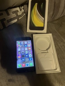 Apple iPhone SE 2020 (2. Generation) 128GB (Entsperrt) Smartphone - Schwarz.