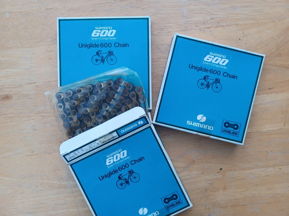 Vintage NOS NIB Shimano Uniglide 600 Bicycle Chain 1/2 X 3/32 GOLD Made In Japan - Image 4 of 4