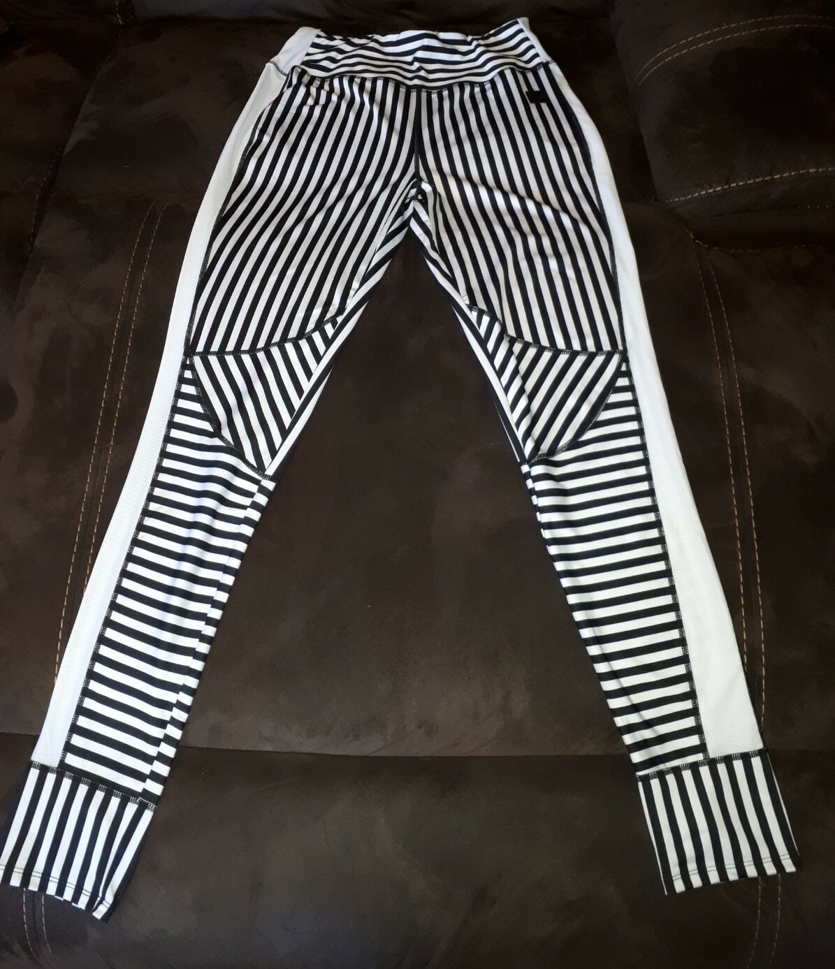 Fila Womens Stretch Fabric Striped High Waist Leggings ** SIZE LARGE*** NWOTS