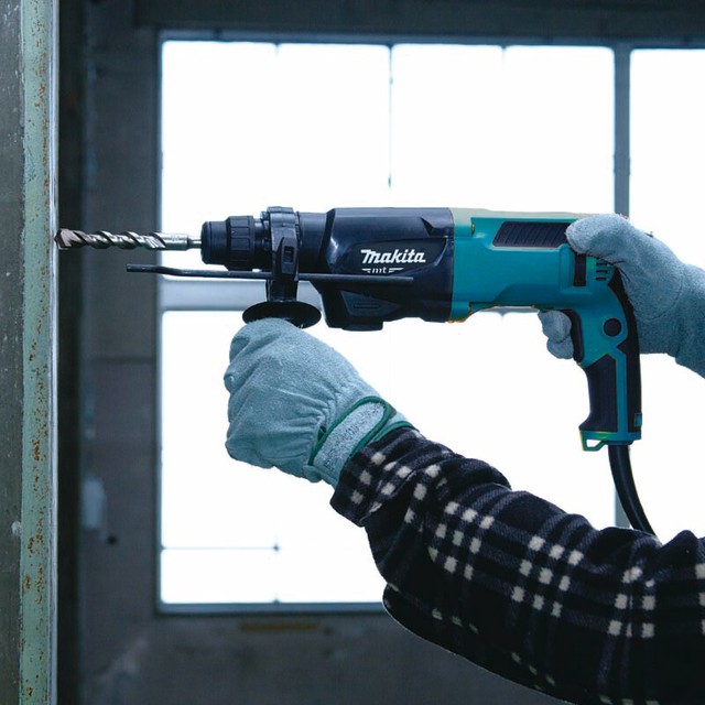 MAKITA Rotary Hammer M8700B Continuous 