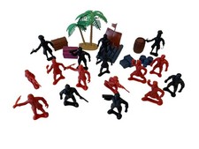 Vintage MPC-Like/Ring Hand 2.5" BLACK  RED PIRATES Toy Soldiers Set of 24