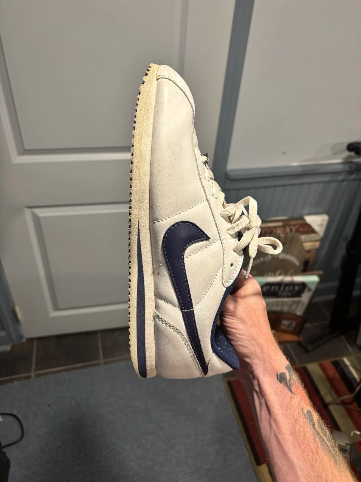 Mens NIKE Vintage 2000 Classic Leather White/Navy Blue Cortez Sz 10.5