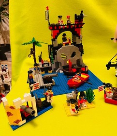 LEGO Pirates Imperial Guards 1795 1872 6252 6258 6266 6271 6263 6277 6279 Original Box