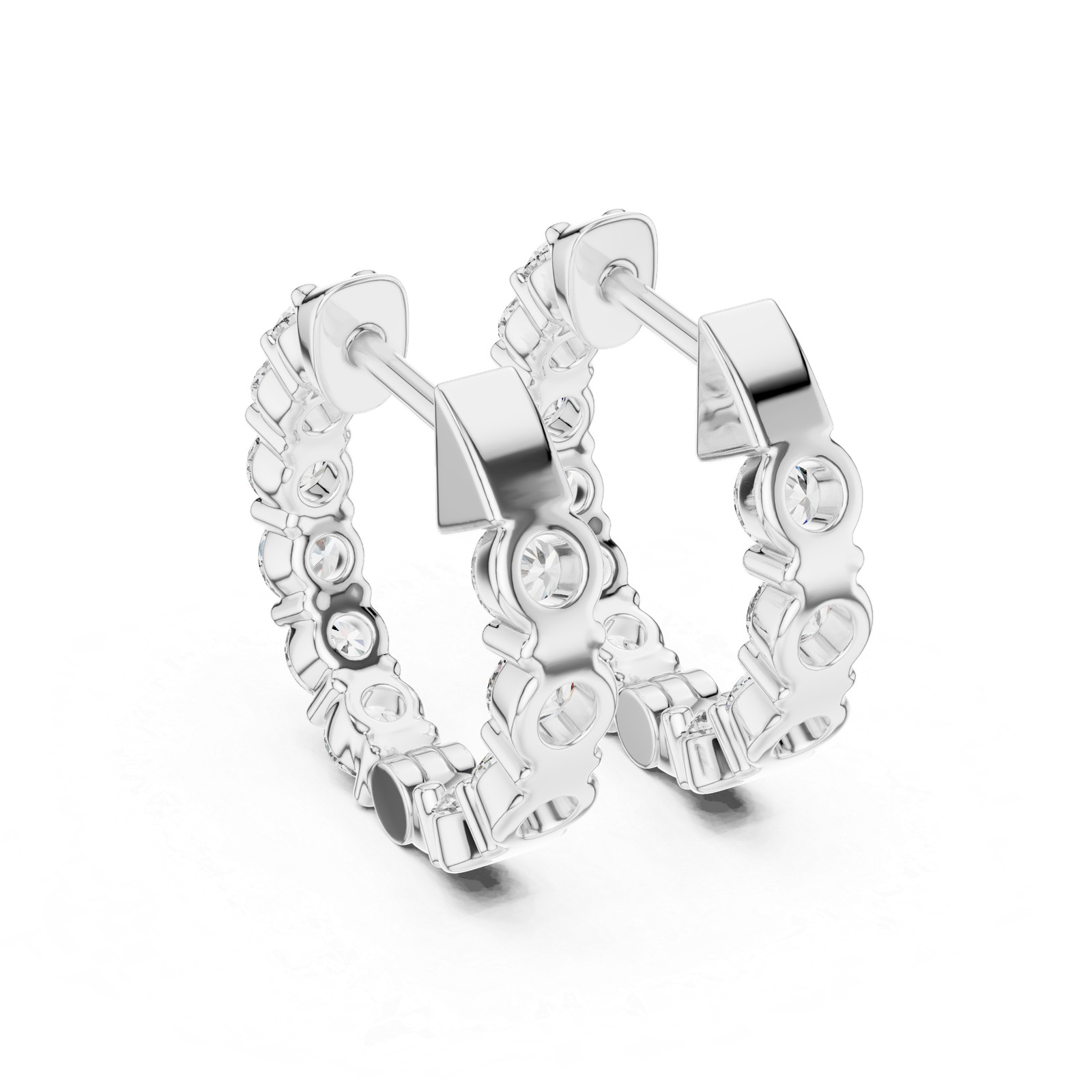 Pendientes de aro pequeños de diamantes creados en laboratorio redondo de 1,6...