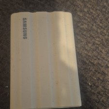 Samsung T7 Shield 1TB (1 TB) USB External Drive, Beige MU-PE1T0K