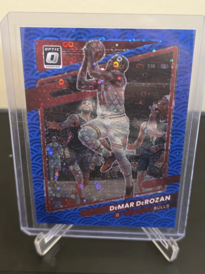 2021-22 Donruss Optic - DeMar DeRozan #28 Fast Break Blue 49/50  - Image 3 of 4