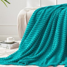 BEDELITE Fleece Throw Blanket for Couch   3D Ribbed Jacquard Soft and Warm De...