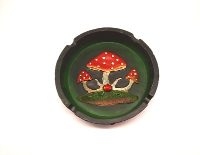 Mushroom ashtray - Green Mushroom Ashtray  - 4 cigarette rests MCM Vintage