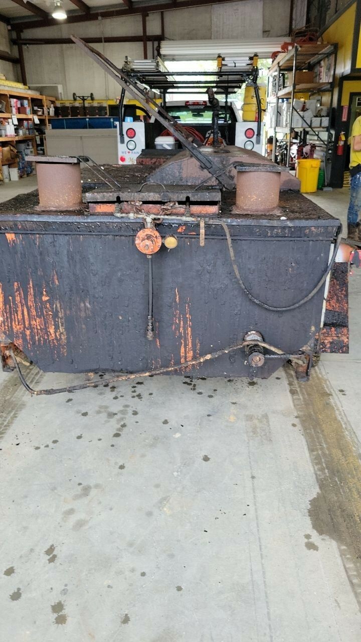 hot tar kettle 400 gallons, new motor and will need new tires eBay