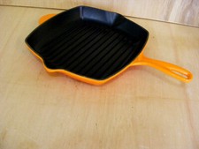 LE CREUSET CAST IRON 26cm STEAK RIBBED GRIDDLE PAN-VOLCANIC-TWIN POUR-EX COND -