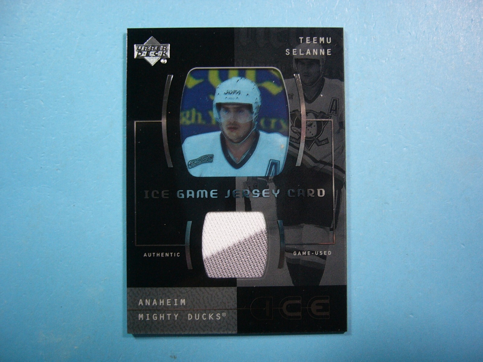 2000-01 Upper Deck Ice Game Jersey Teemu Selanne #JC-TS NHL Hockey Card NM