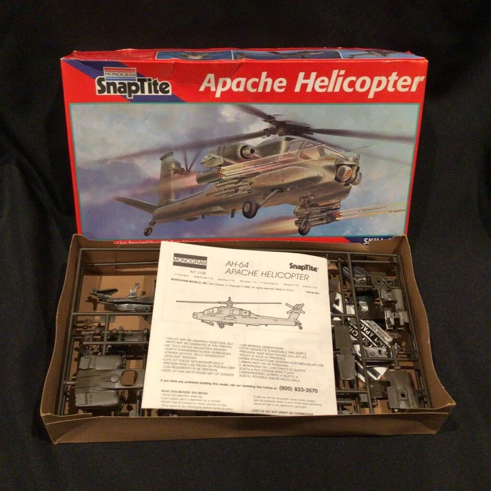 Monogram Snaptite Apache Helicopter 1/72 Scale #1129 (1995) - Image 3 of 4