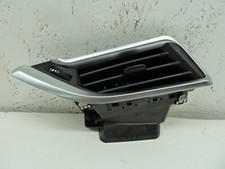 2012 PEUGEOT 208 5DR 9633131777 NEARSIDE LEFT PASSENGER FRONT HEATER AIR VENT