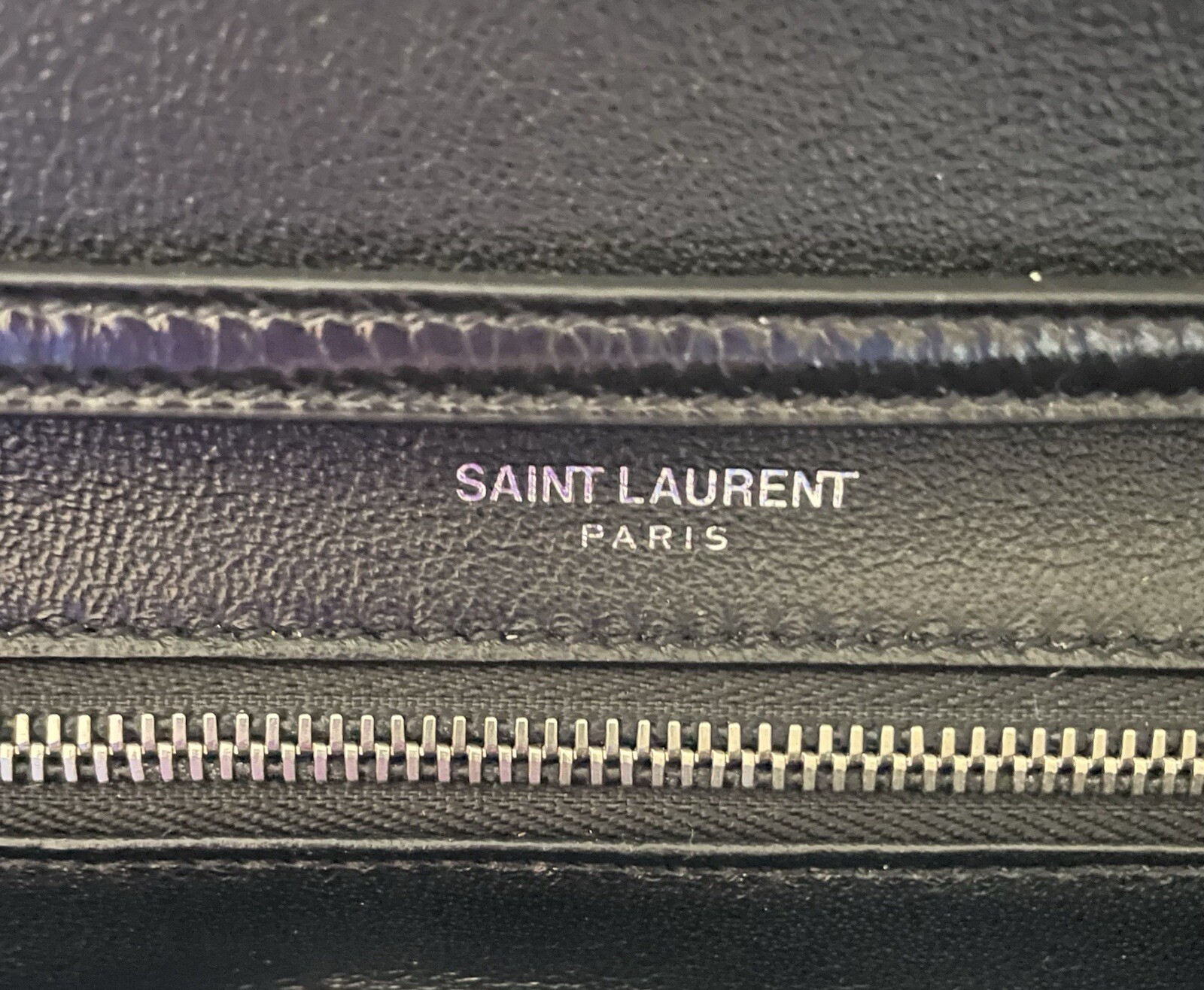 SAINT LAURENT Borsa YSL nera in velluto con borchie e cristalli