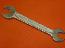 NOS! VINTAGE INDESTRO 3/4" X 13/16" OPEN END WRENCH #731, Made in USA!