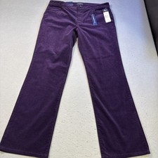 Women’s NWT CHAPS Navy Pants Regular Length Slimming Fit Size 16 Inseam 32