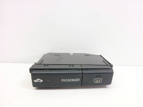 Toyota Avensis T250 2005 Schalter Scheibenheizung 8479005110 UST119008