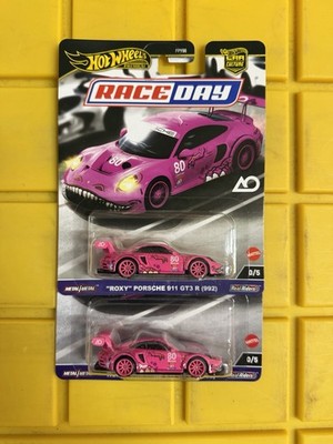 Hot Wheels Roxy Porsche 911 GT3 R CHASE LOT OF 2 | eBay Hot Wheels Roxy Porsche 911 GT3 R CHASE LOT OF 2 | eBay