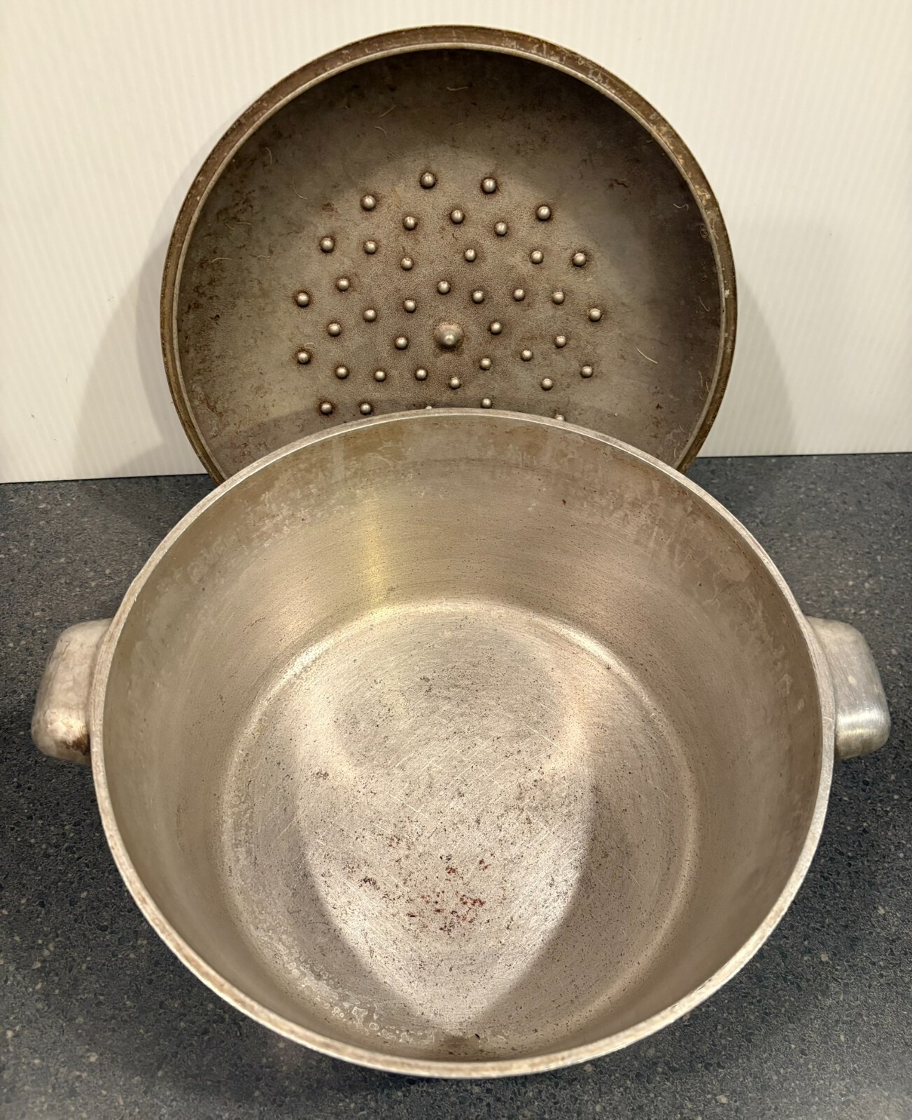 Vintage GEM Aluminum Ware Los Angeles heavy Roaster Dutch Oven with Lid