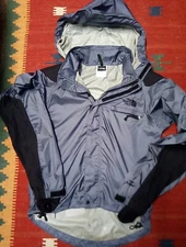 The North Face Mens Sm Gore Activent Wind Jacket There Stains Inside Hood 86063