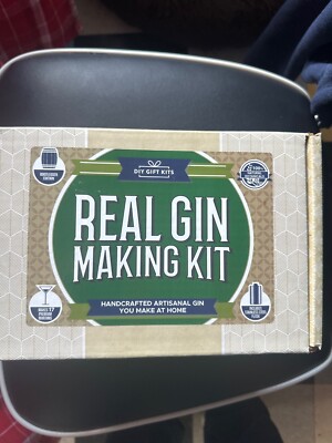 Real Homemade Gin Kit NO ALCOHOL INCLUDED