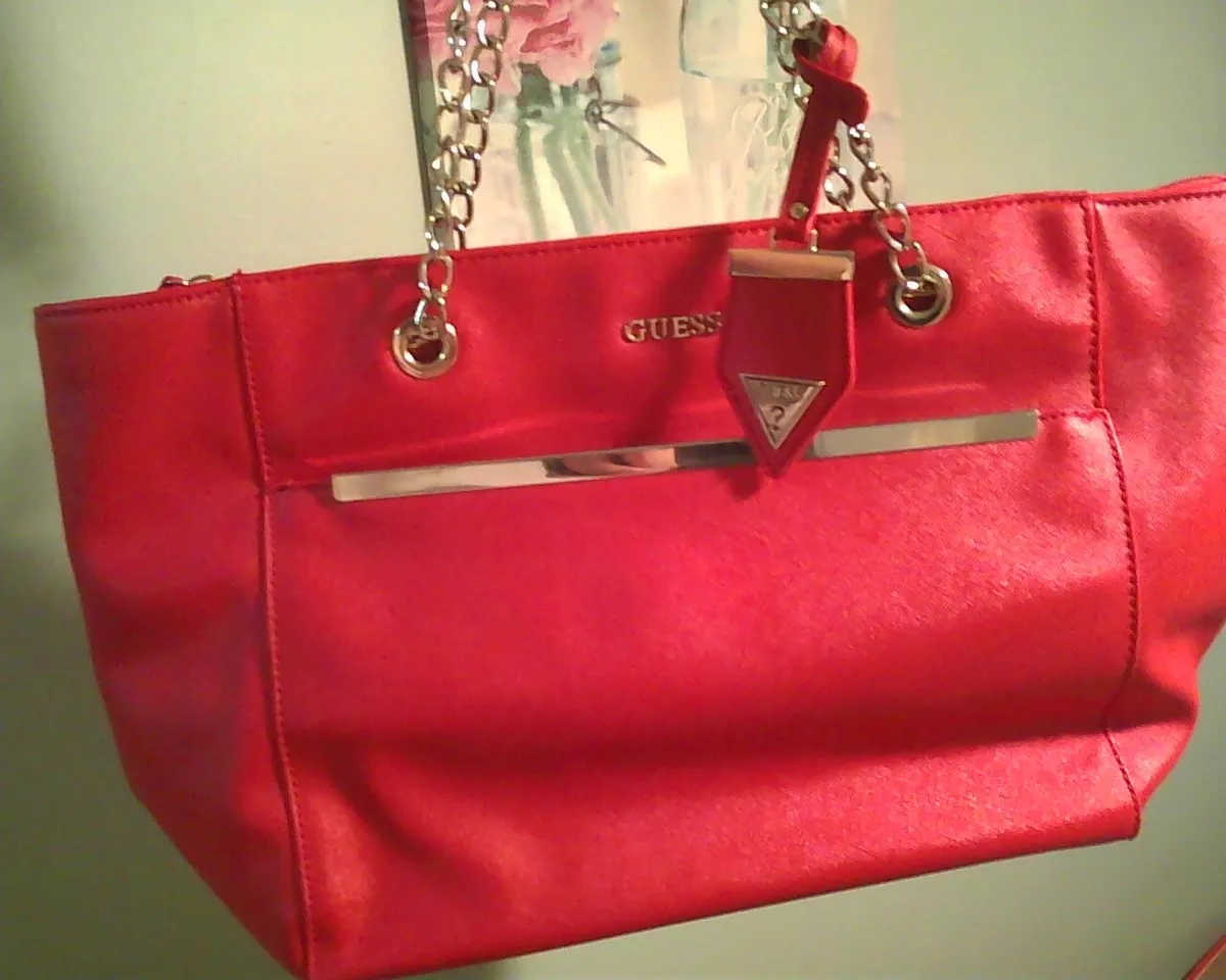 Guess Handbag in Red