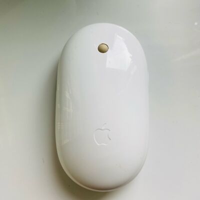Apple Mighty Wireless Bluetooth Mouse