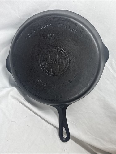 Vintage GRISWOLD #10 716 A CAST IRON SKILLET Double Pour Large Block Logo