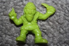 Monster in My Pocket Series 4 Green 25 Red Cap