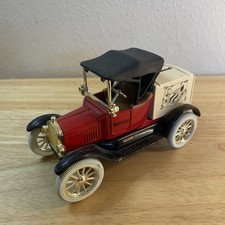 Vintage Ertl 1918 Ford Model T Runabout Collectible Watkins Bank   W70 