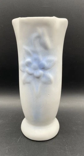 VAN BRIGGLE "Moon Glow" Matte White w/Blue Dust/Accent  Signed Vase - Stunning!