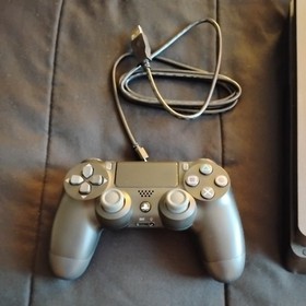 PlayStation 4 Slim 1TB