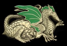 MA16132 NOS GREAT 1982  WINGED DRAGON  MYSTICAL CREATURE SOLID BRASS BUCKLE