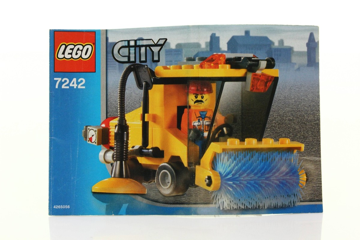 Lego Town City Traffic Set 7242 Street Sweeper 100% complete +